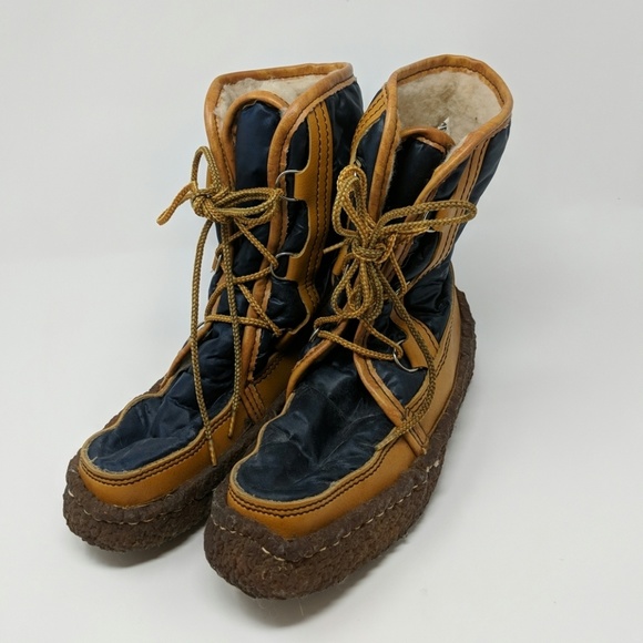 Maple Leaf Shoe Boots Women's size 8 - Picture 1 of 4